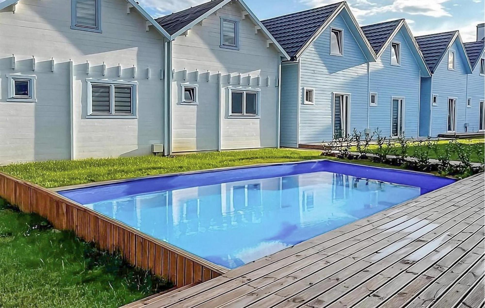 Gorgeous Home In Rewal With Outdoor Swimming Pool Exterior photo